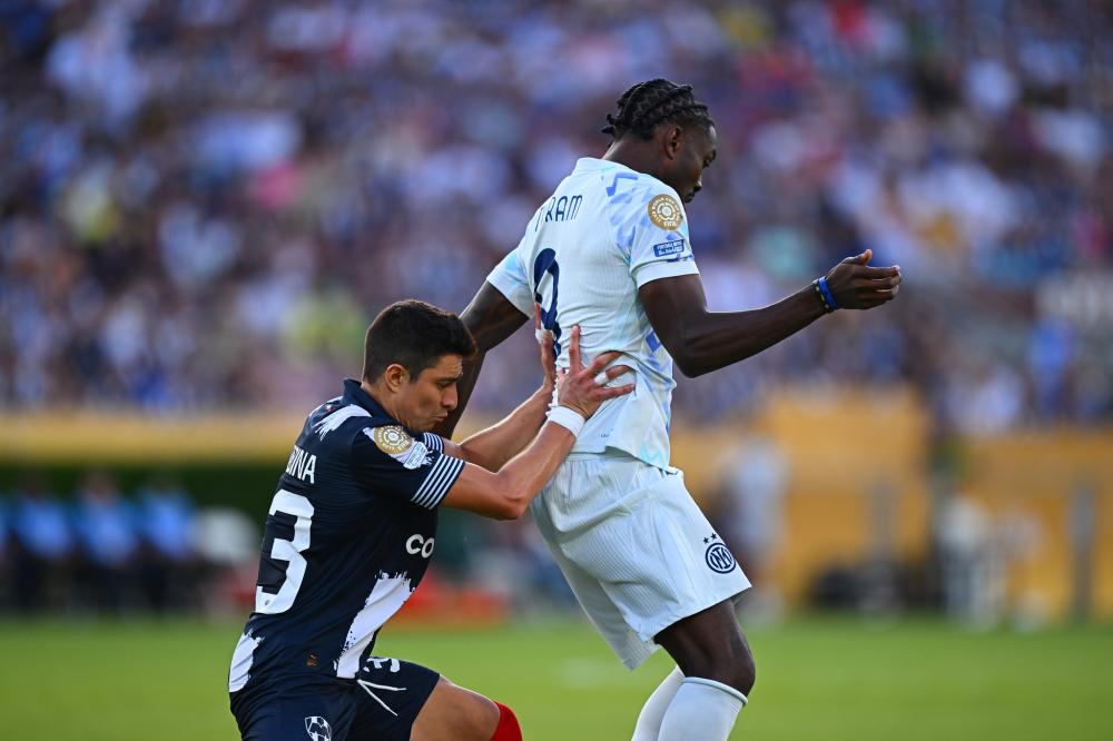 篮球CBA球队赛后训练总结